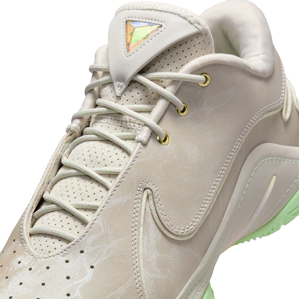 ナイキ（NIKE）（メンズ）バスケットシューズ バッシュ レブロン 22 EP FZ1095-002
