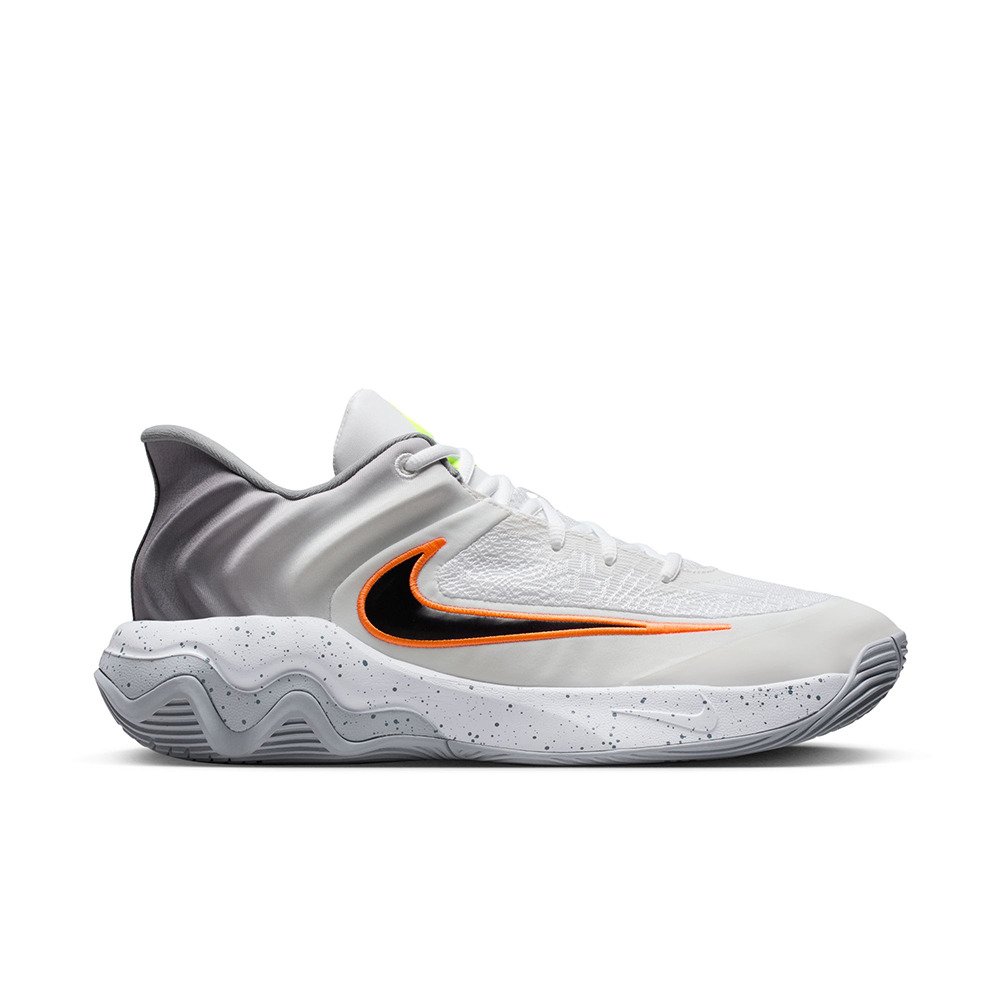 ナイキ（NIKE）（メンズ）バスケットシューズ バッシュ ヤニス