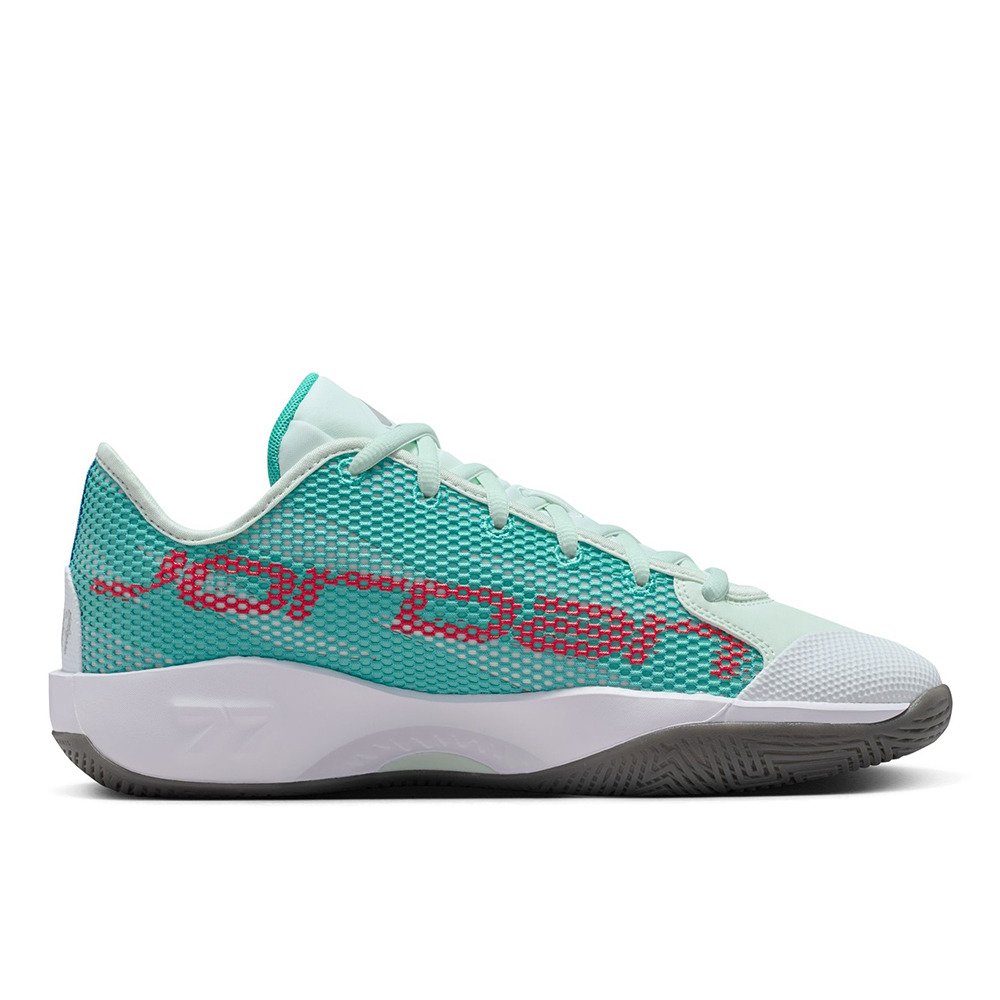 ジョーダン（JORDAN）（メンズ）バスケットシューズ バッシュ ルカ77
