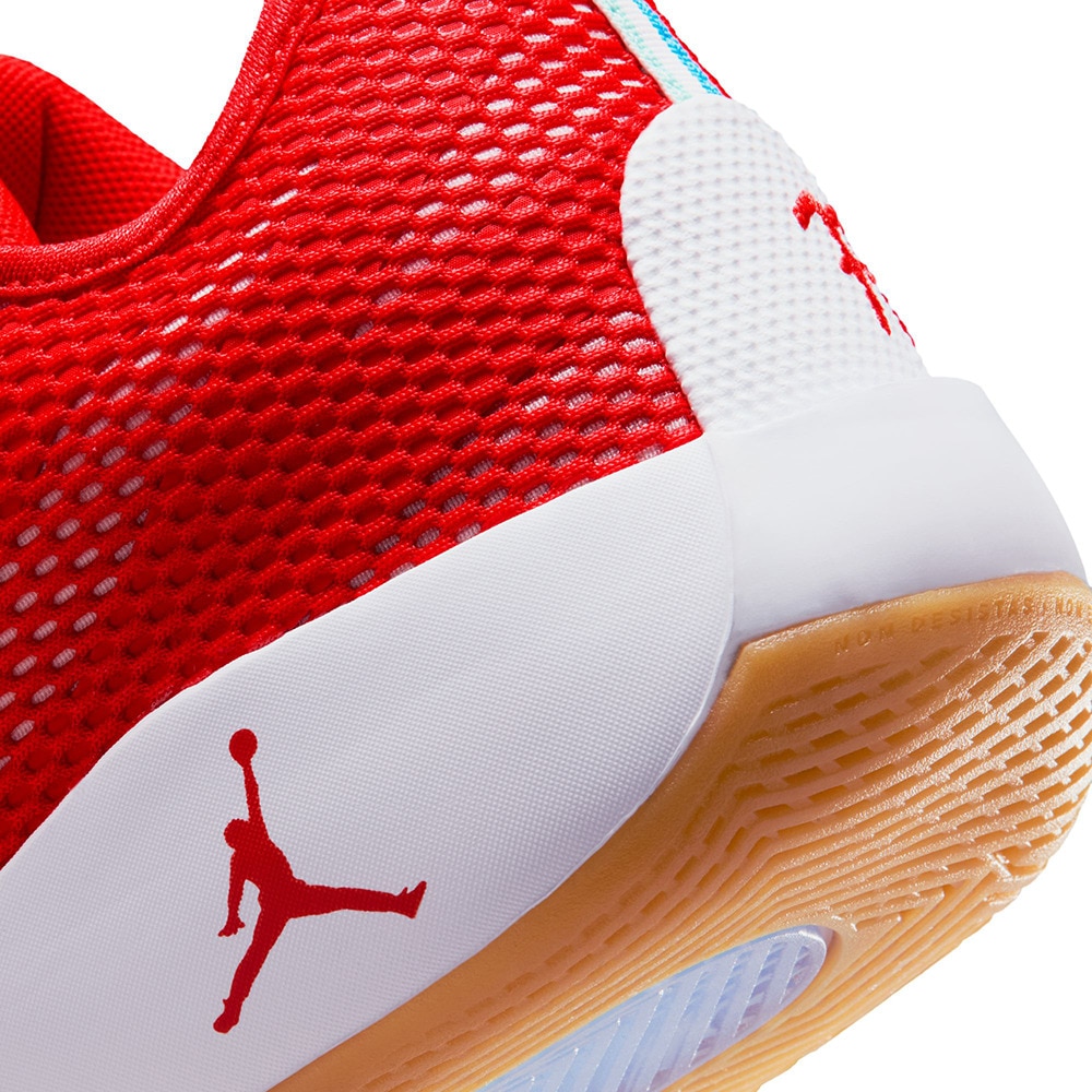 ジョーダン（JORDAN）（メンズ）バスケットシューズ バッシュ ルカ77