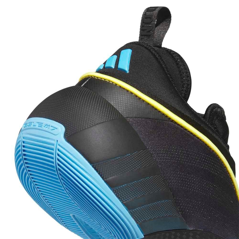 アディダス（adidas）（メンズ、レディース）バスケットシューズ