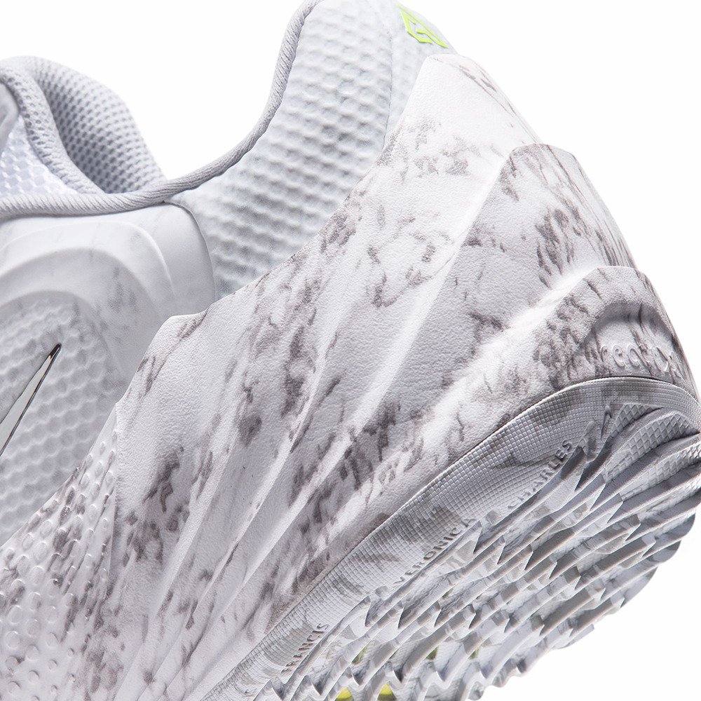 ナイキ（NIKE）（メンズ）バスケットシューズ バッシュ HP ヤニス