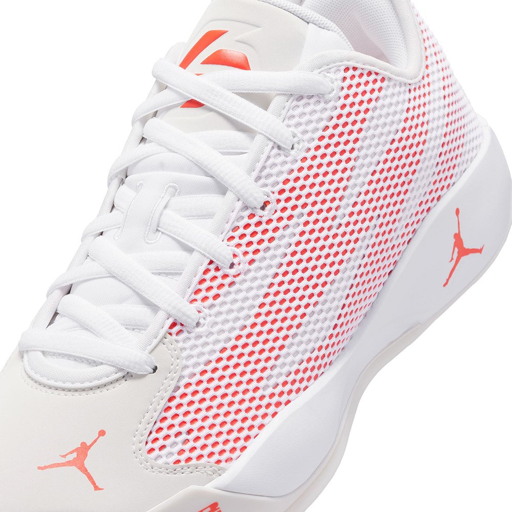 ジョーダン（JORDAN）（メンズ）バスケットシューズ バッシュ ルカ 77