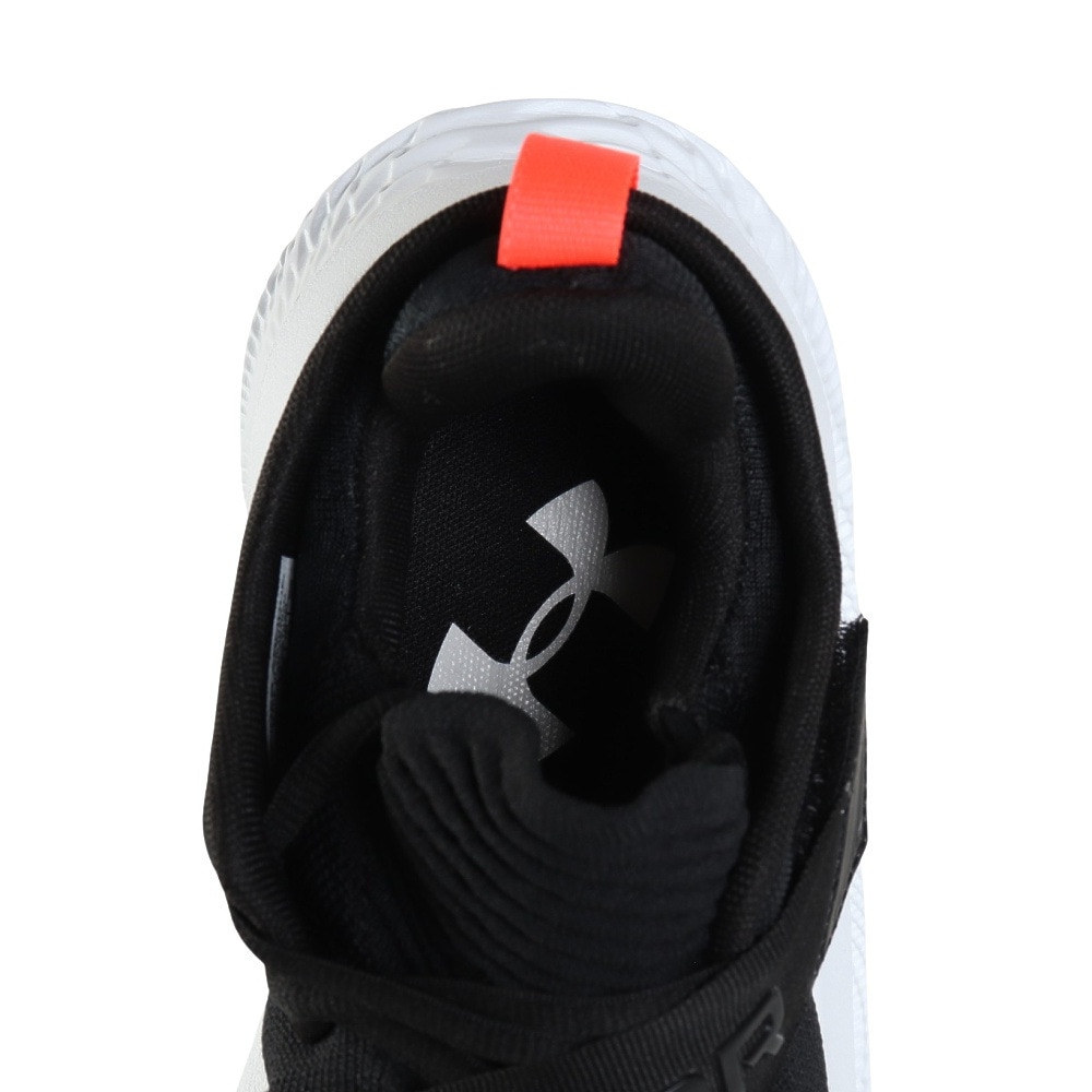 アンダーアーマー（UNDER ARMOUR）（メンズ）バスケットシューズ バッシュ フロー フューチャーX4 3027639 001