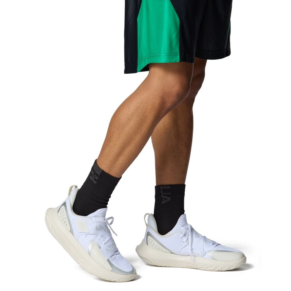 アンダーアーマー（UNDER ARMOUR）（メンズ、レディース）バスケットシューズ バッシュ フロー フューチャーX4 ジェットセッター 3028832 100