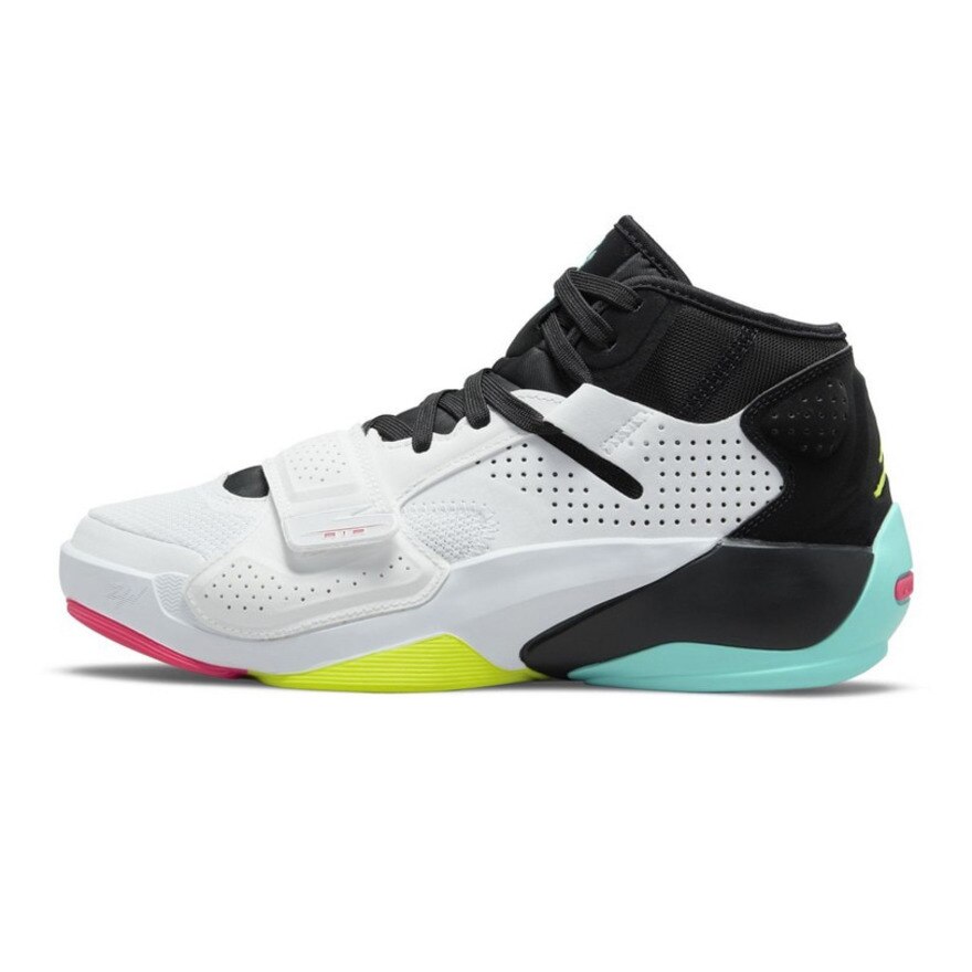 ＪＯＲＤＡＮ（キッズ）バスケットシューズ バッシュ ジュニア ザイオン2 Zion 2 GS DO9514-107