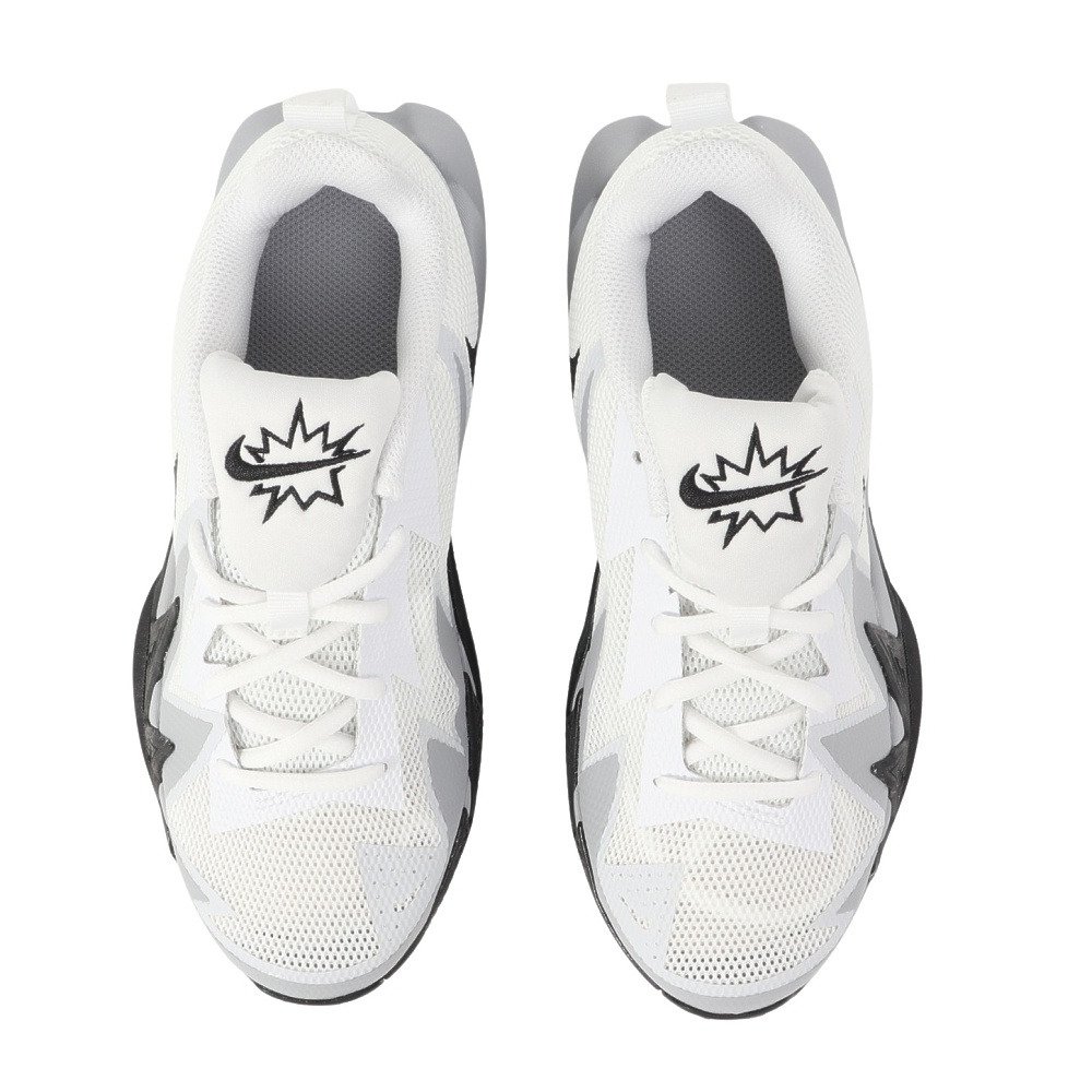 ナイキ（NIKE）（キッズ）ジュニアバスケットシューズ バッシュ S.T.