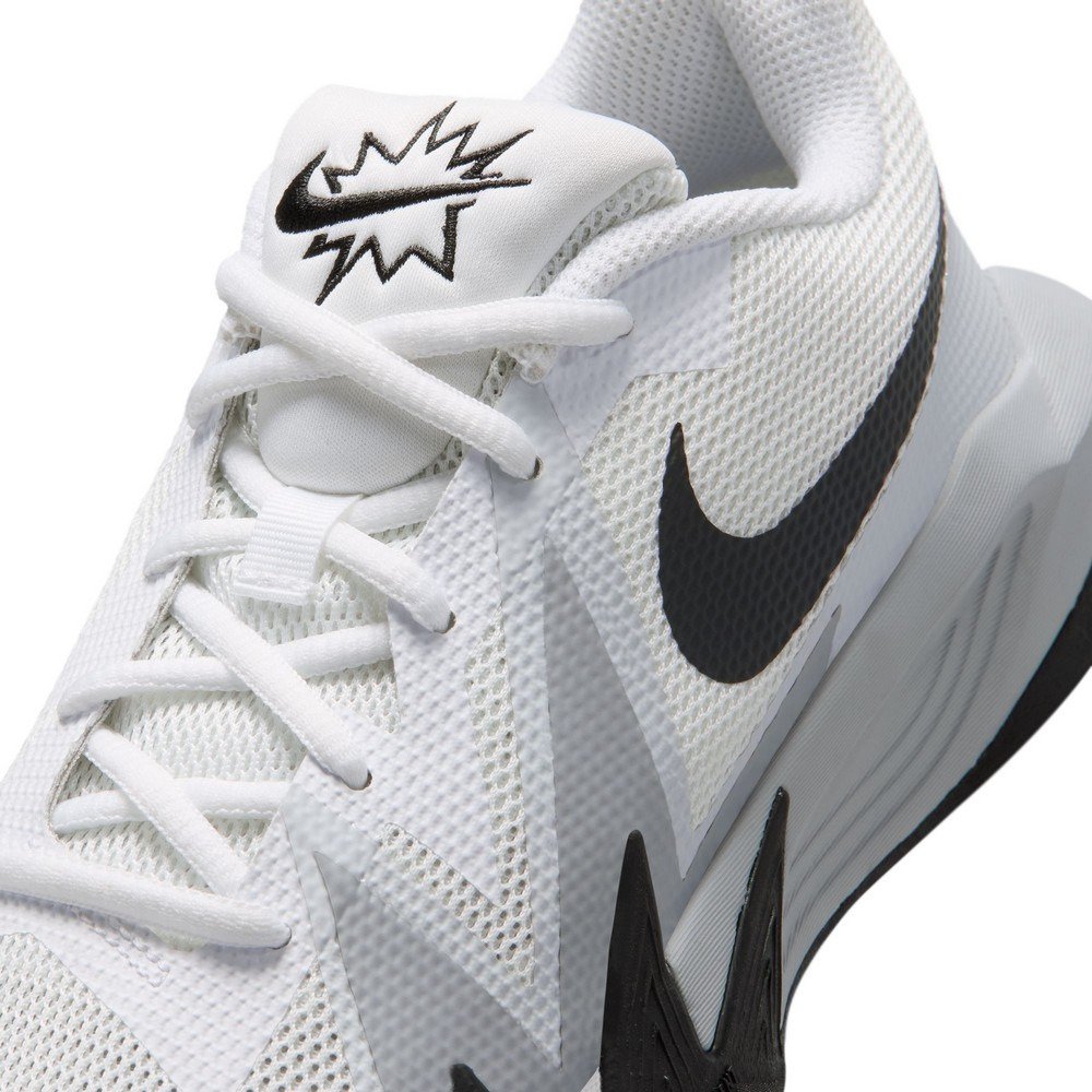 ナイキ（NIKE）（キッズ）ジュニアバスケットシューズ バッシュ S.T.