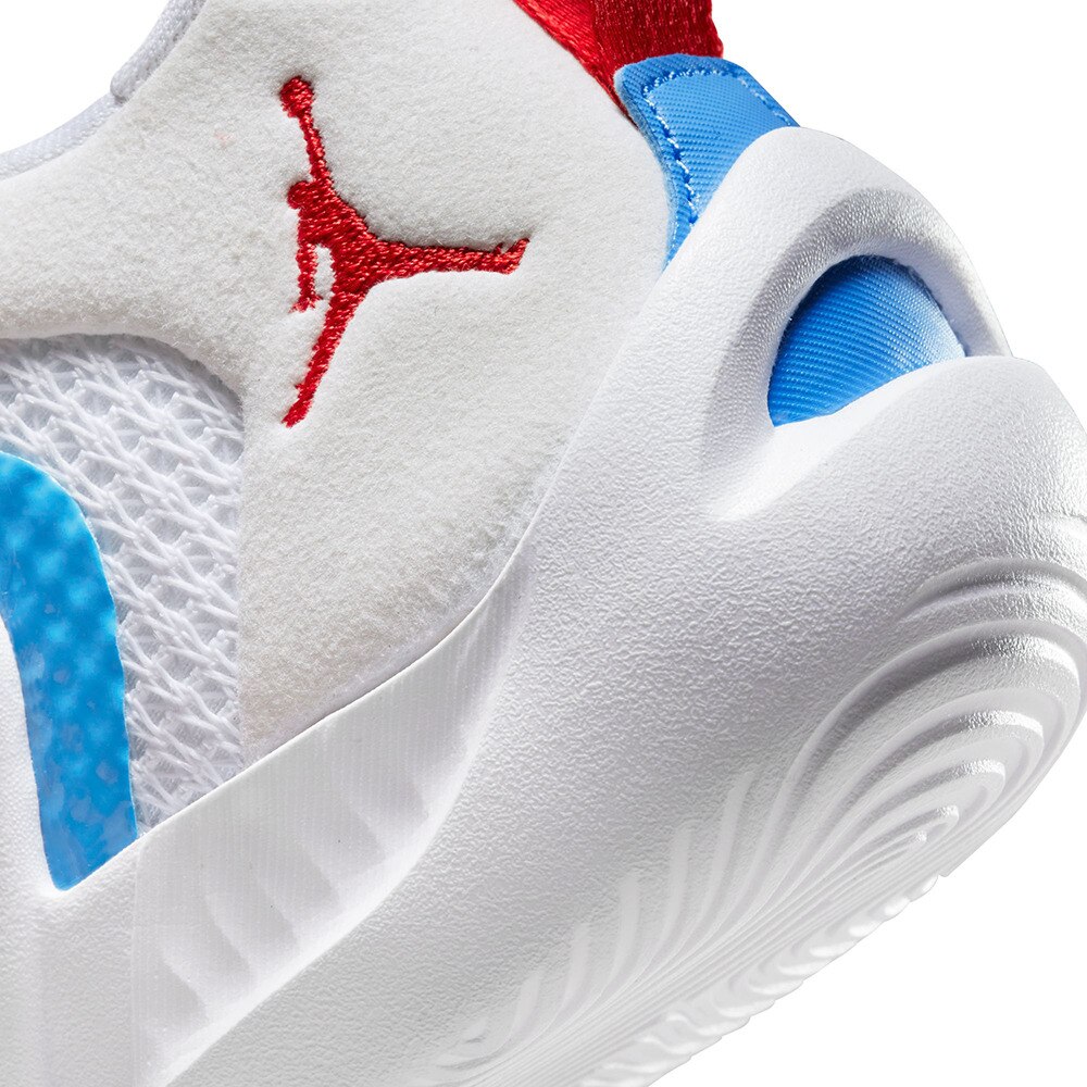ジョーダン（JORDAN）（キッズ）ジュニアバスケットシューズ バッシュ TATUM 1 DX5357-100 お一人様一点まで