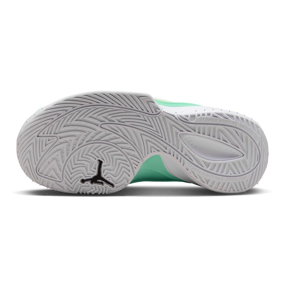 ジョーダン（JORDAN）（キッズ）ジュニア バスケット シューズ バッシュ ルカ3 ドンチッチ フォトフィニッシュ 軽量 柔軟 白 HQ5058-107★★★