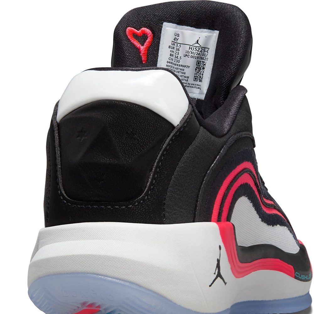 ジョーダン（JORDAN）（キッズ）【新商品】ジュニア バスケットシューズ バッシュ ルカ 4 GS ルカドンチッチ HJ5225-001