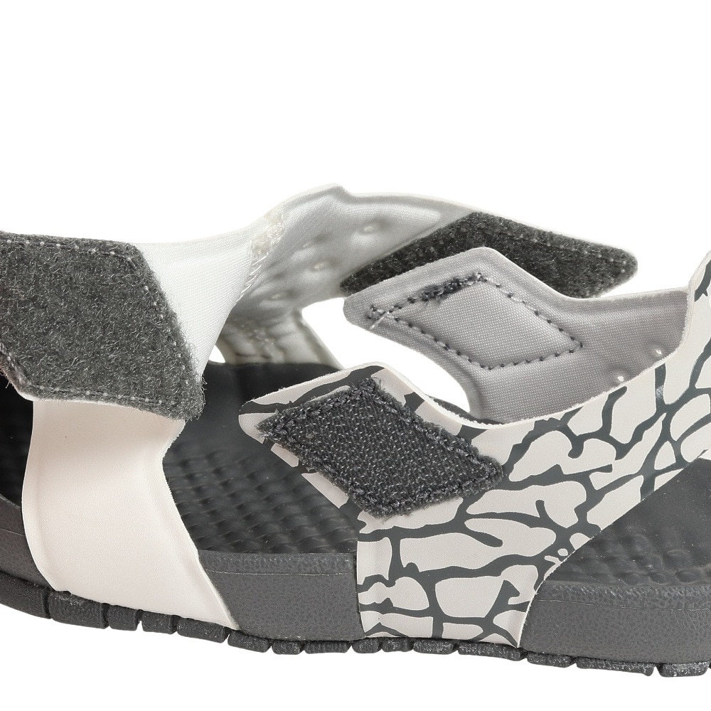 ジョーダン（JORDAN）（キッズ）スニーカー フレア TD CI7850-100 お一人様一点まで 速乾