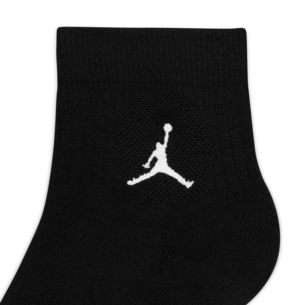 ジョーダン（JORDAN）（メンズ、レディース）バスケットボール ソックス エブリデイ アンクル ソックス 3足組 DX9655-010 速乾
