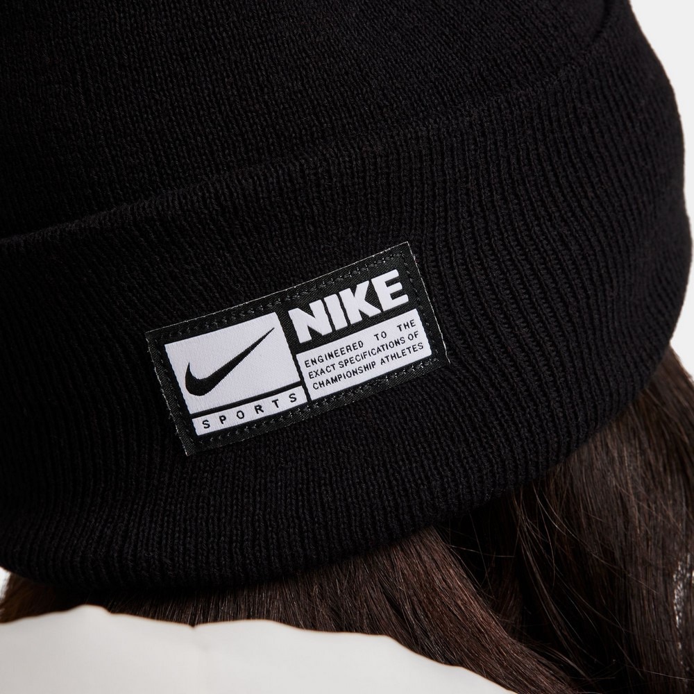 ナイキ（NIKE）（メンズ、レディース）Peak 帽子 ビーニー FJ6287-010