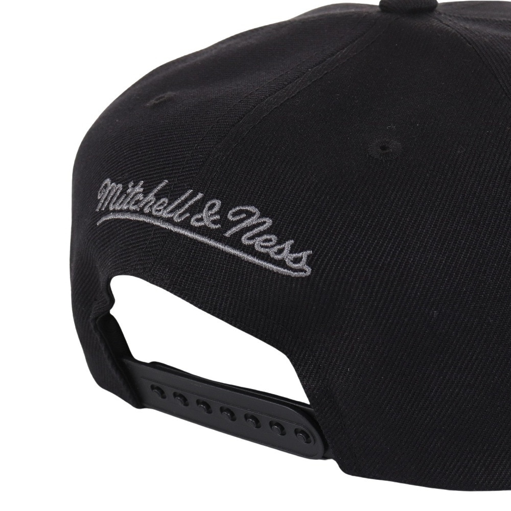 ミッチェルアンドネス（Mitchell&Ness）（メンズ、レディース）キャップ TEAM 2 TONE スナップバック HHSS3264-BNEBKGY
