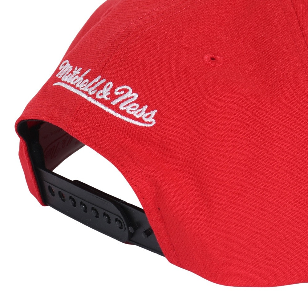ミッチェルアンドネス（Mitchell&Ness）（メンズ、レディース）TRIPLE UP SNAPBACK キャップ NBA シカゴ ブルズ HS10010-CBURED1
