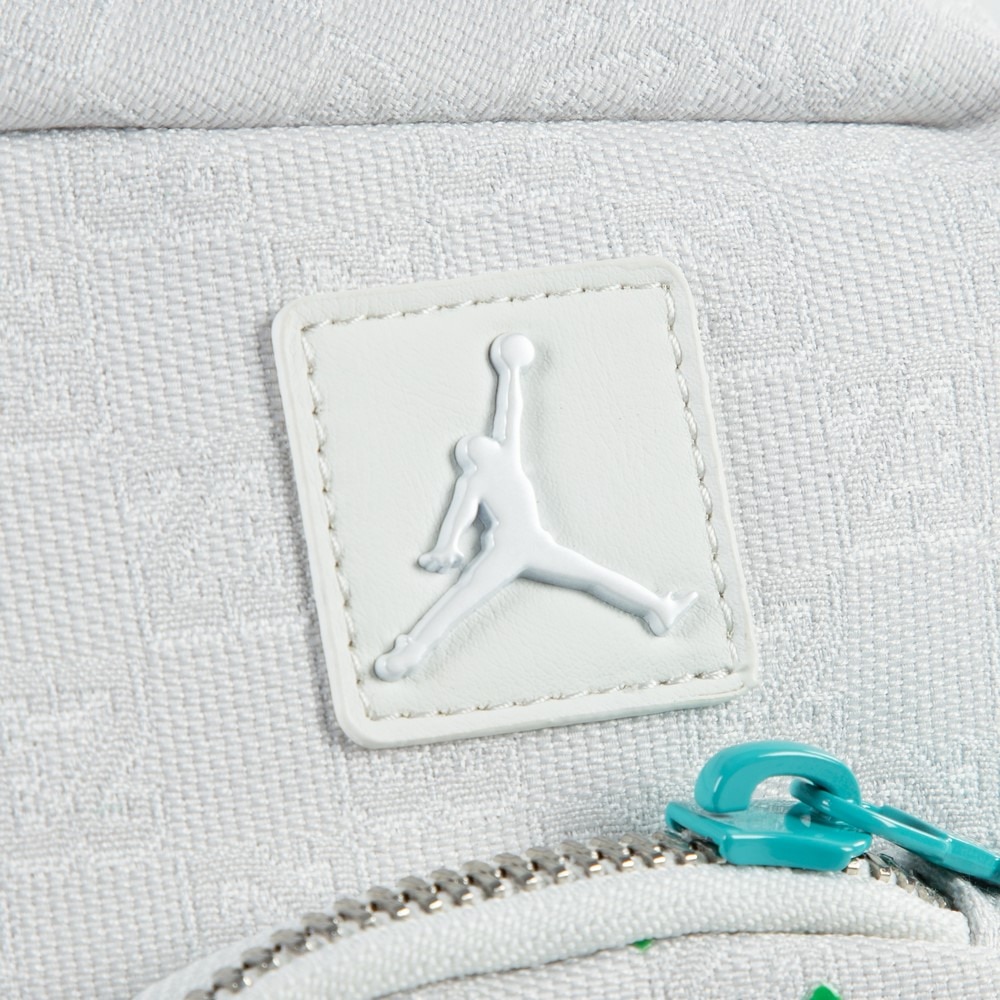 ジョーダン（JORDAN）（メンズ、レディース）MONOGRAM スリングバッグ MA9042-782