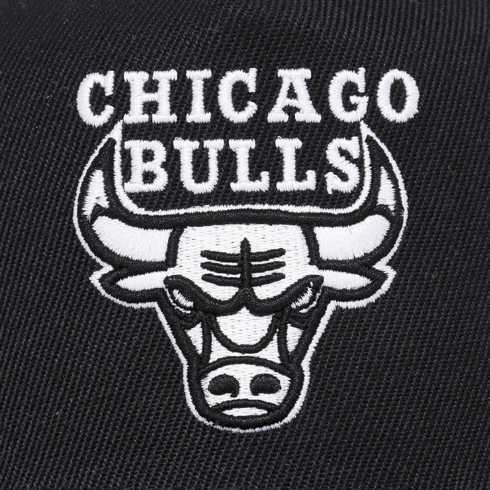 ミッチェルアンドネス（Mitchell&Ness）（メンズ、レディース）スナップバック シカゴ・ブルズ キャップ HP10055-CBUBLCK
