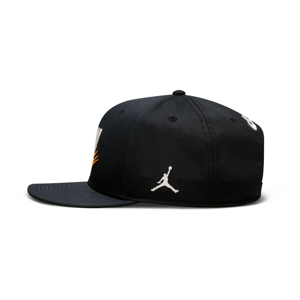 Jordan ミシガン大学 ウルヴァリンズ　キャップ　ジョーダン　 L/XL ジョーダン（JORDAN）（メンズ、レディース）エッセンシャル プロ