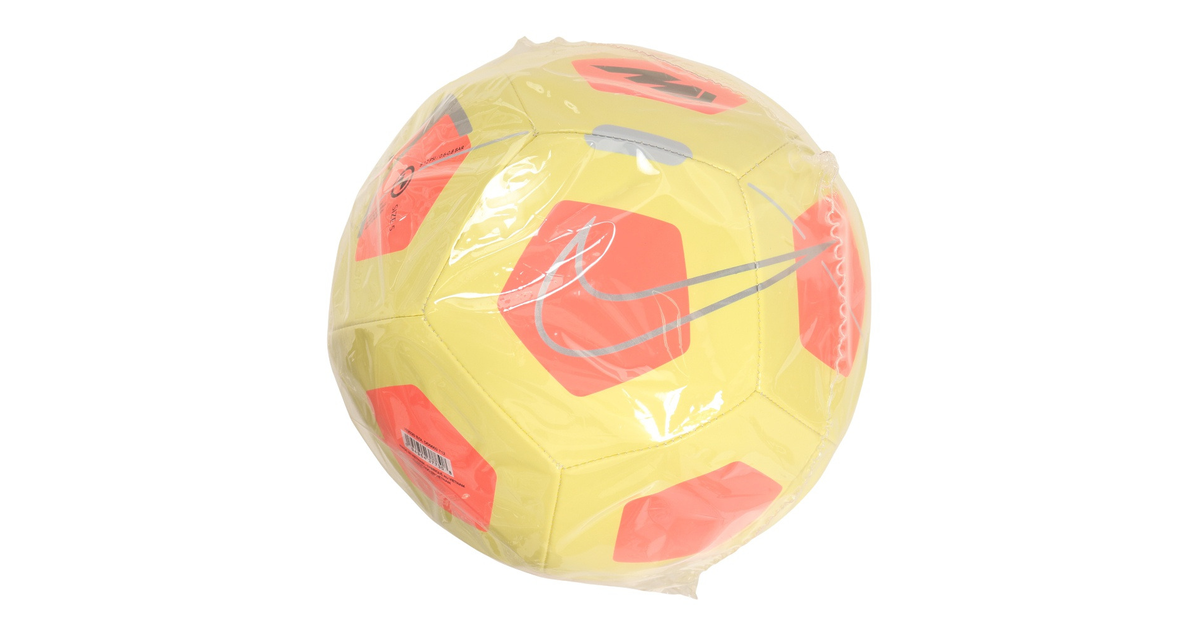 ナイキ サッカーボール 4号球 ビッチ 最大73 Offクーポン 4号球