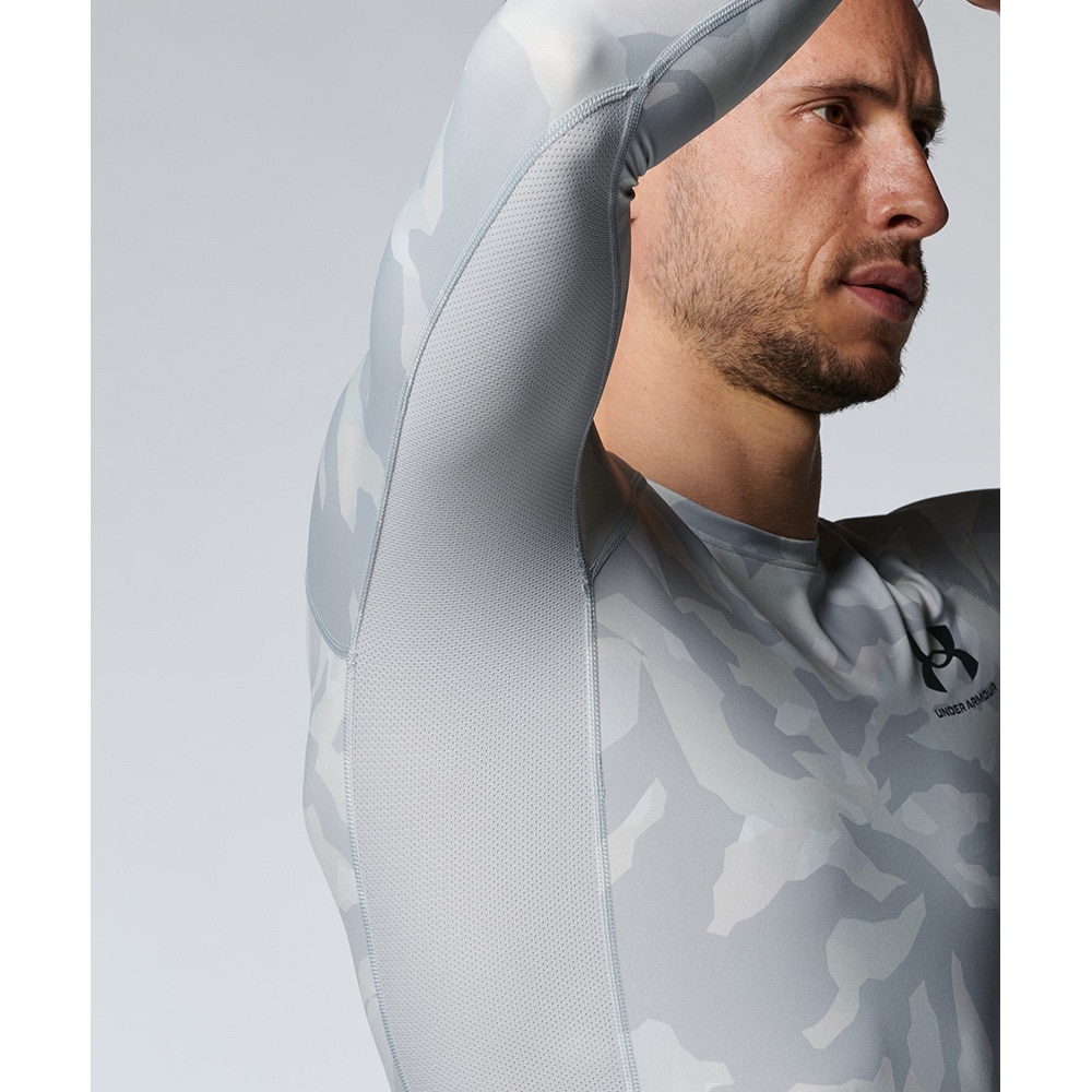 アンダーアーマー（UNDER ARMOUR）（メンズ）長袖 ストレッチ 抗菌防臭 アイソチル コンプレッション ノベルティ ロングスリーブ シャツ 1384786 011