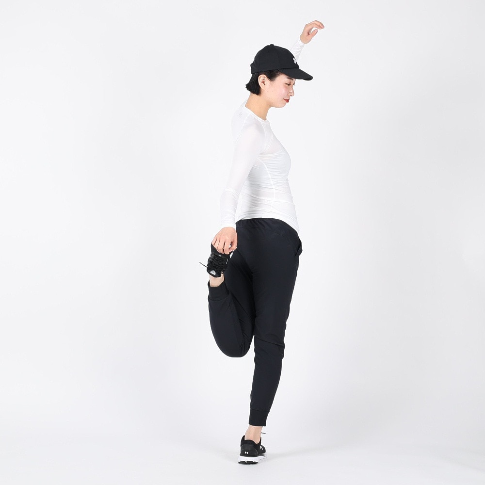 アンダーアーマー（UNDER ARMOUR）（レディース）ヒートギア(夏向け) コンプレッション クルーネック 長袖シャツ 1358604 WHT AT オンライン価格 速乾