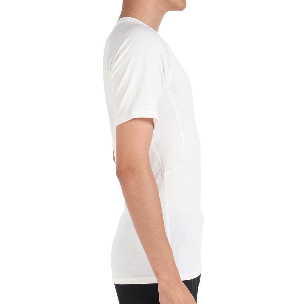 ナイキ（NIKE）（メンズ）半袖Tシャツ メンズ ドライフィット タイトフィットネストップ FB7933-100