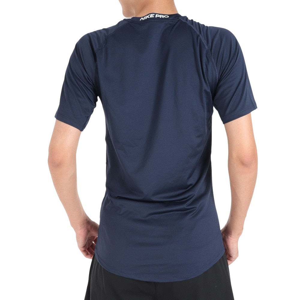 ナイキ（NIKE）（メンズ）半袖Tシャツ メンズ ドライフィット タイト フィットネストップ FB7933-451