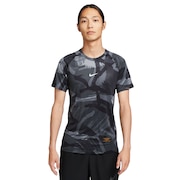 ナイキ（NIKE）（メンズ）半袖Tシャツ メンズ Nike Pro Dri-FIT スリム カモ AO  FB7935-010 速乾