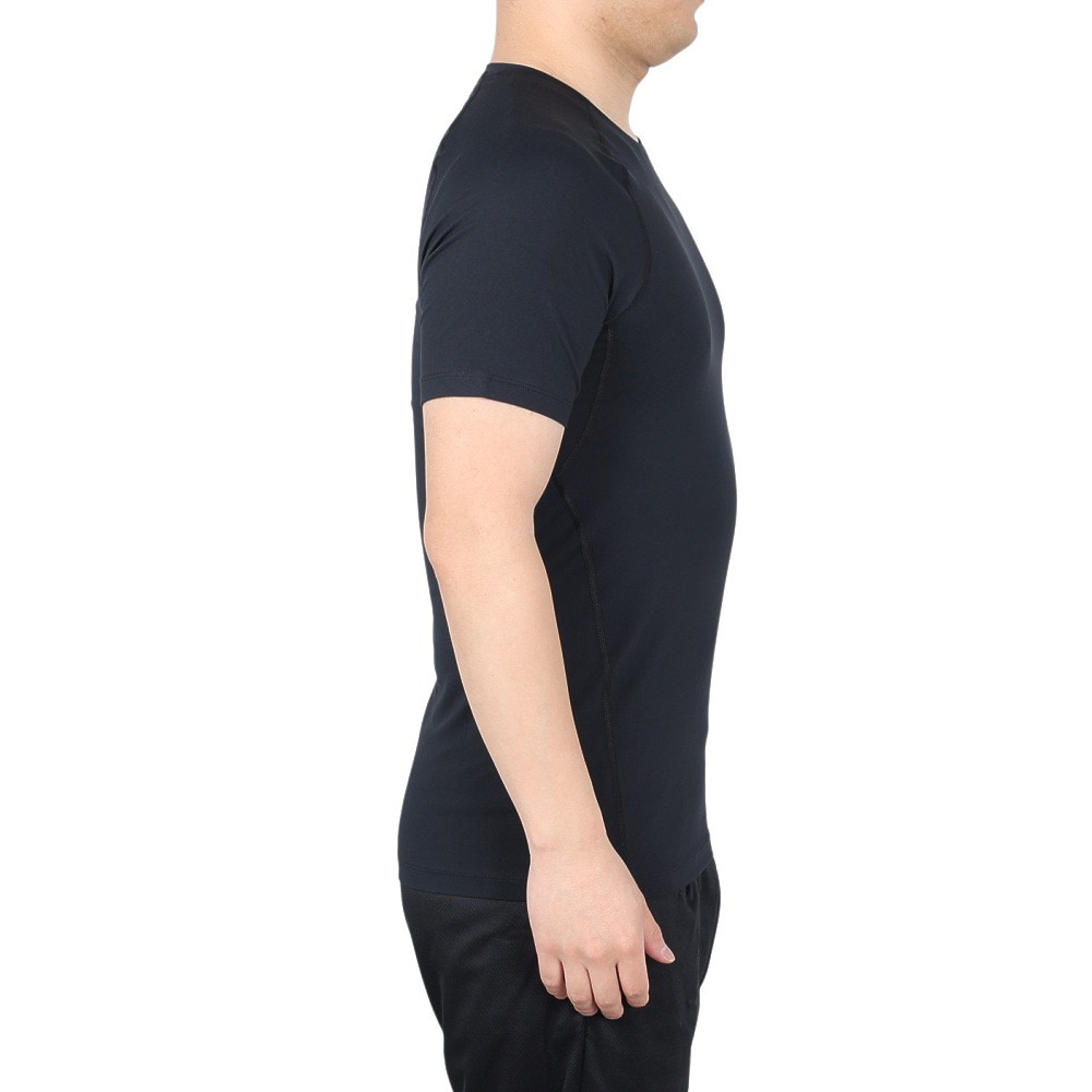 アンダーアーマー（UNDER ARMOUR）（メンズ）ヒートギア フィッティド ショートスリーブシャツ 1387941 001