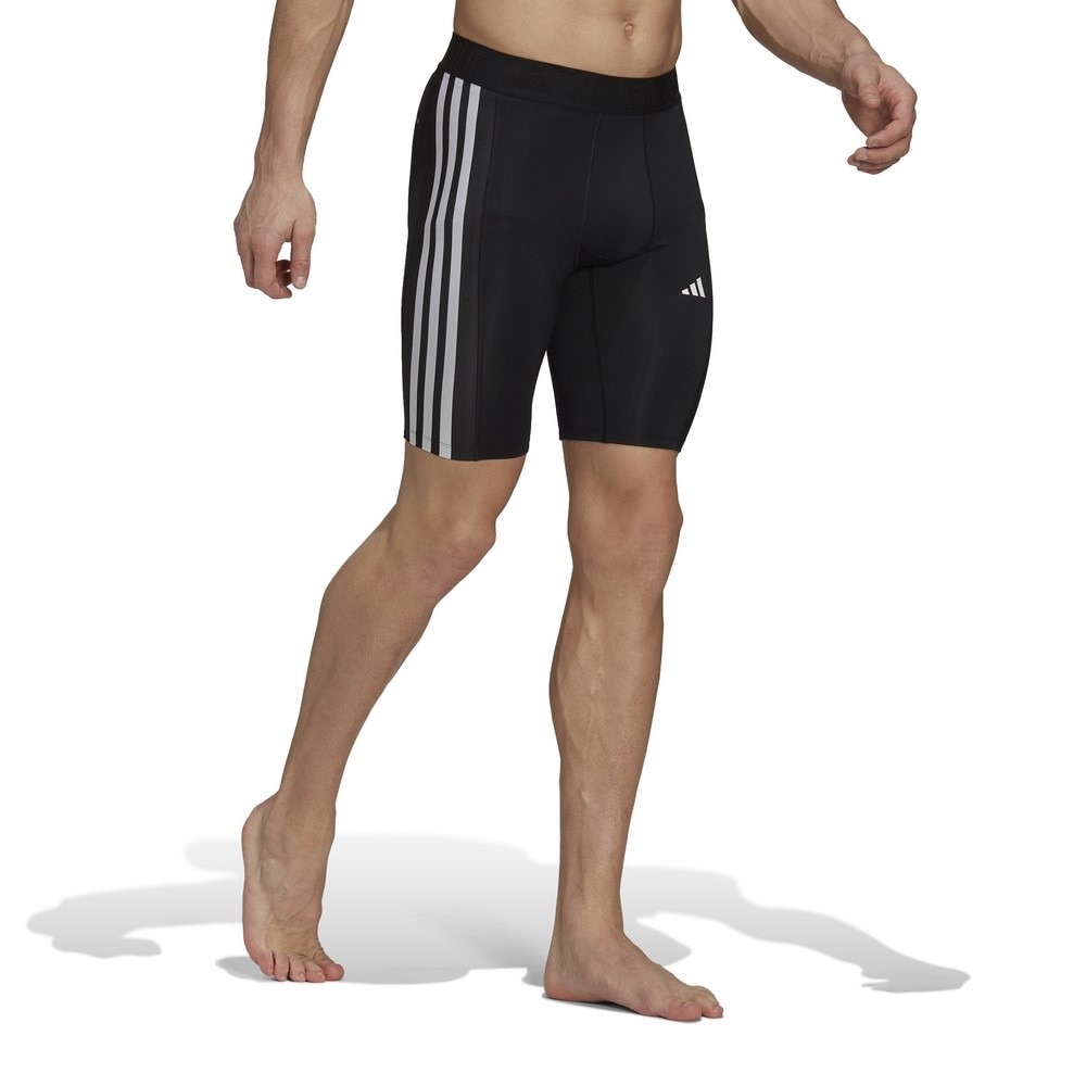アディダス（adidas）（メンズ）パンツ メンズ テックフィット スリーストライプス DB061-HD3531