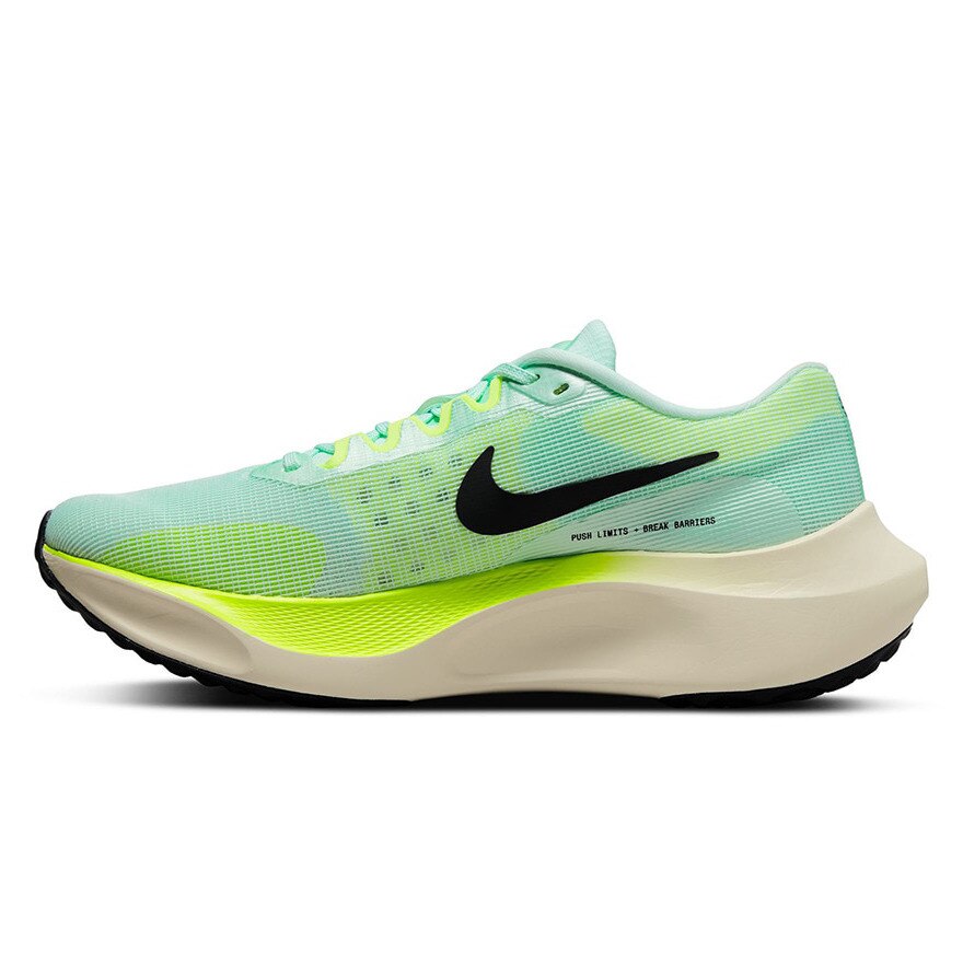 ナイキ（NIKE）（メンズ）ランニングシューズ トレーニングシューズ 部活 ズーム フライ 5 DM8968-300★★★