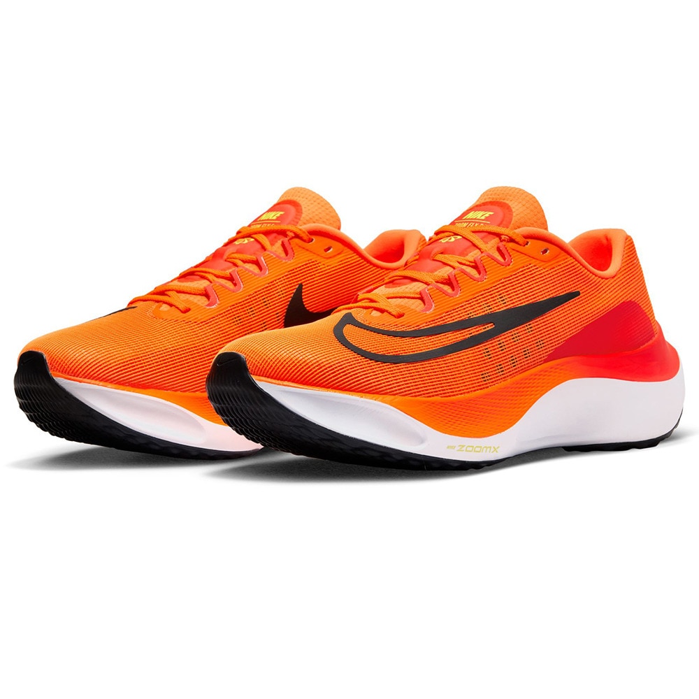 ナイキ（NIKE）（メンズ）ランニングシューズ ズーム フライ 5 オレンジ DM8968-800 スニーカー 厚底 プレート ジョギング 長距離 軽量 駅伝 部活 マラソン 