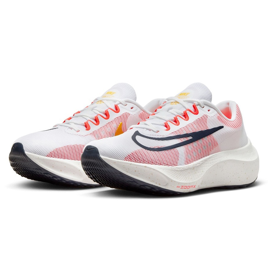 ナイキ（NIKE）（メンズ）ランニングシューズ ズーム フライ 5 ホワイト DM8968-100 スニーカー トレーニング ジョギング 軽量 部活 