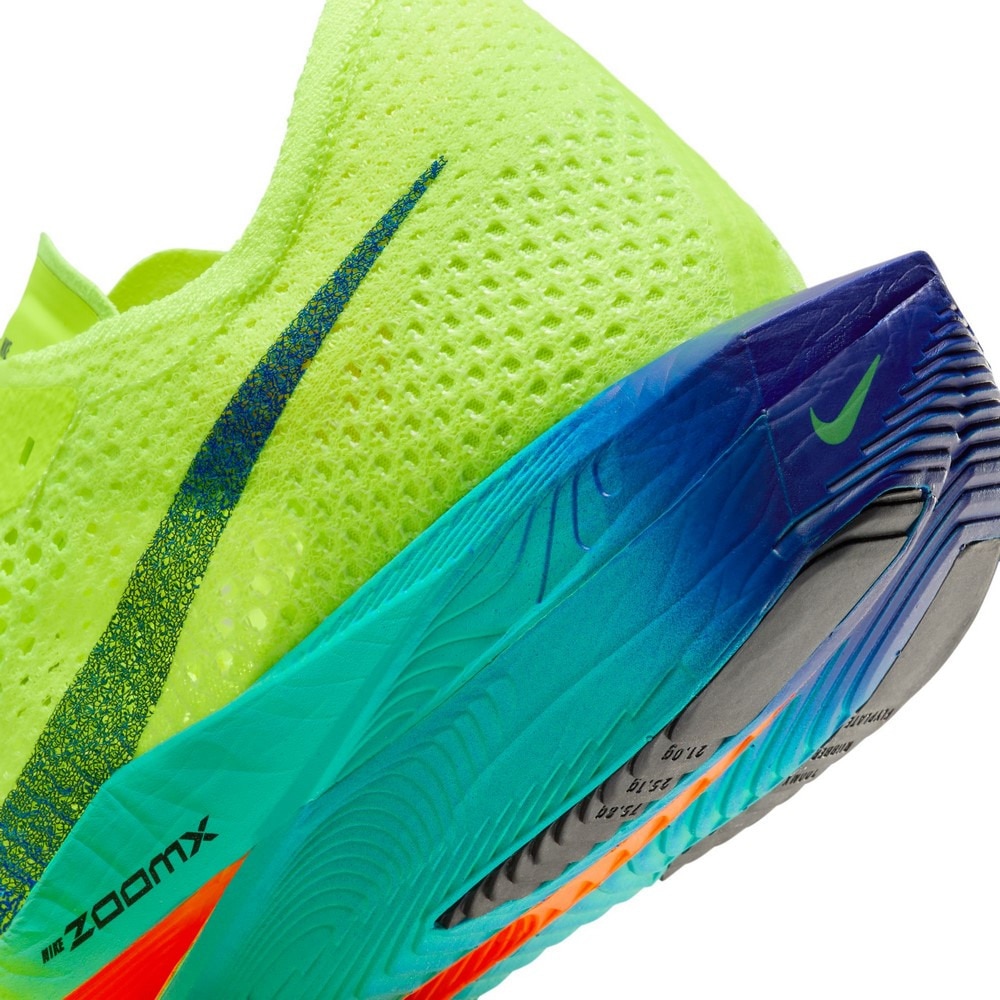 ナイキ（NIKE）（メンズ）ランニングシューズ トレーニングシューズ 部活 ズームX ヴェイパーフライ 3 DV4129-700