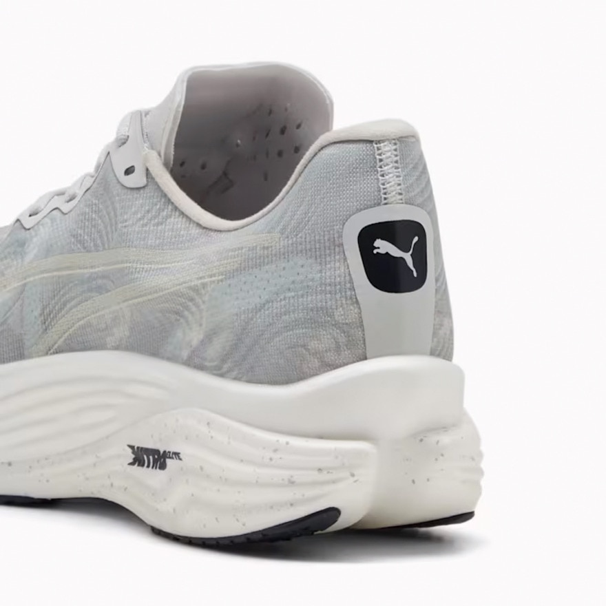 プーマ（PUMA）（メンズ）ランニングシューズ PUMA × SAYSKY ディヴィエイト ニトロ エリート 3 31105601