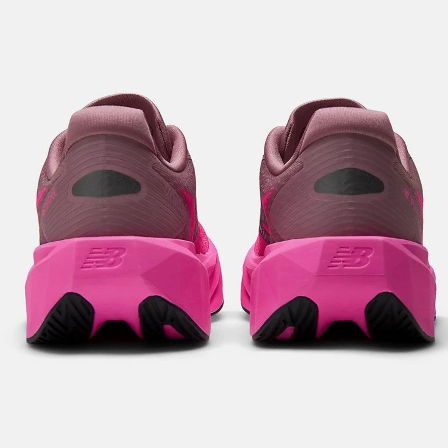 ニューバランス（new balance）（メンズ）ランニングシューズ
