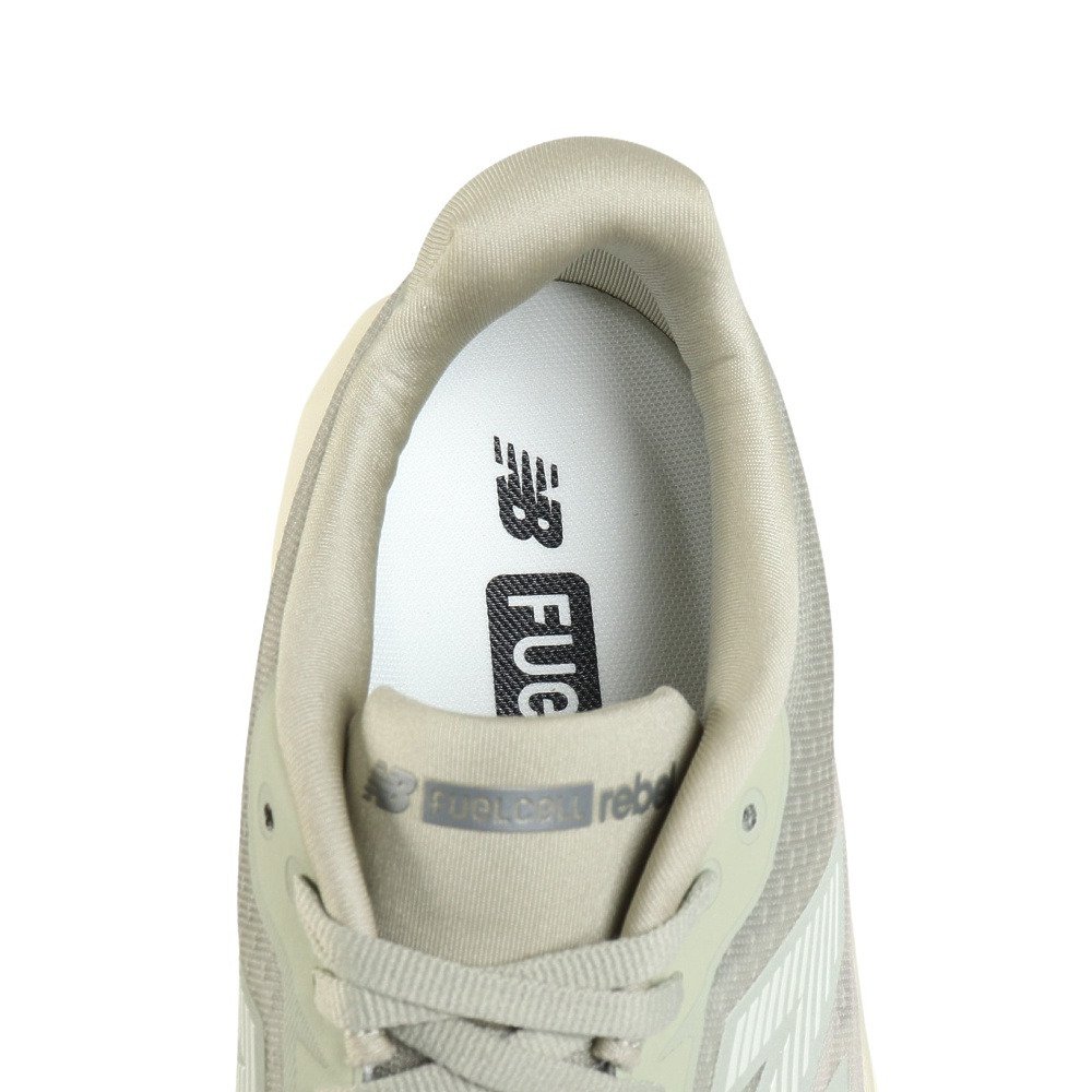 ニューバランス（new balance）（メンズ）ランニングシューズ トレーニングシューズ 部活 フューエルセル レベル V5 若草 MFCX5N9 D スポーツ シューズ