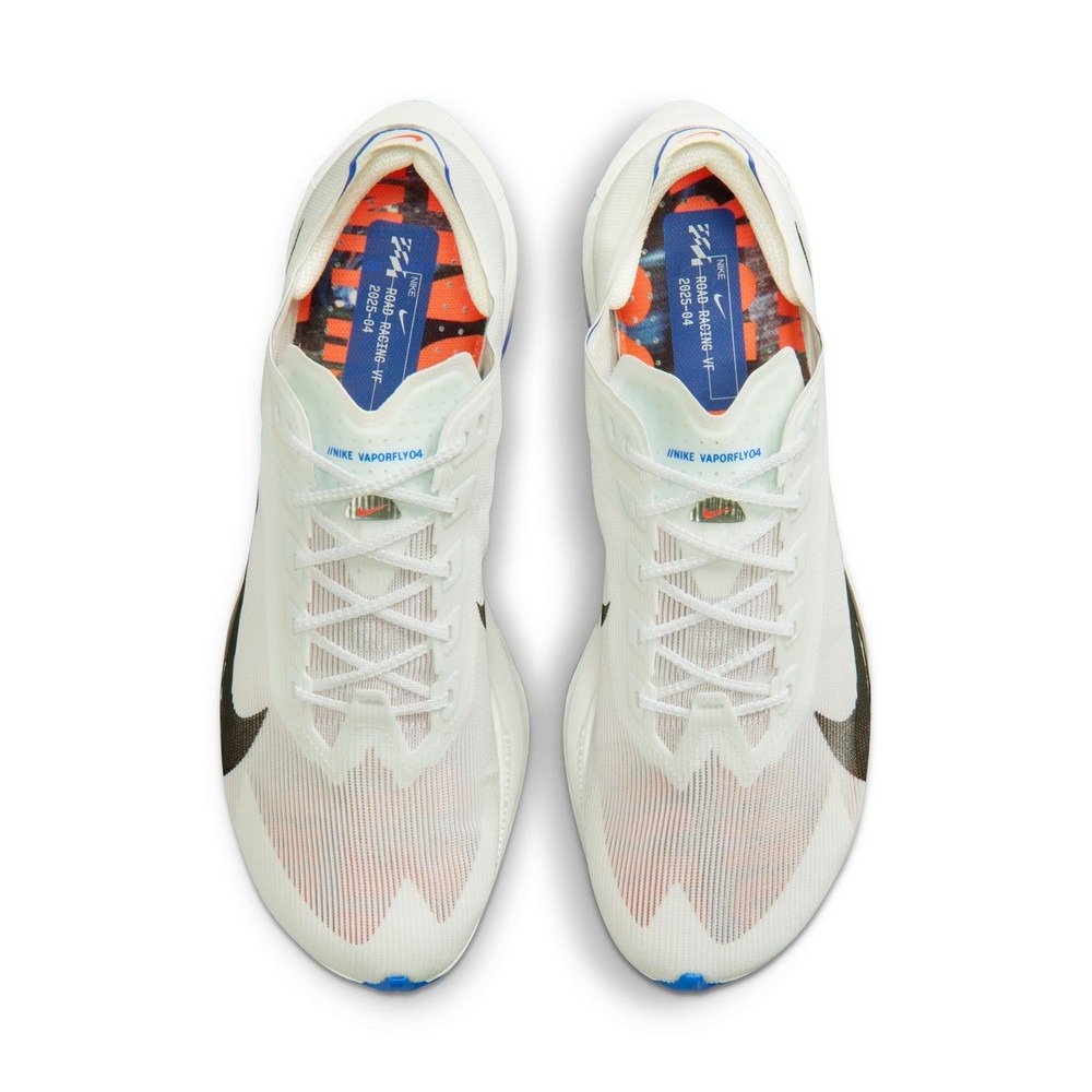 ナイキ（NIKE）（メンズ）ランニングシューズ トレーニングシューズ