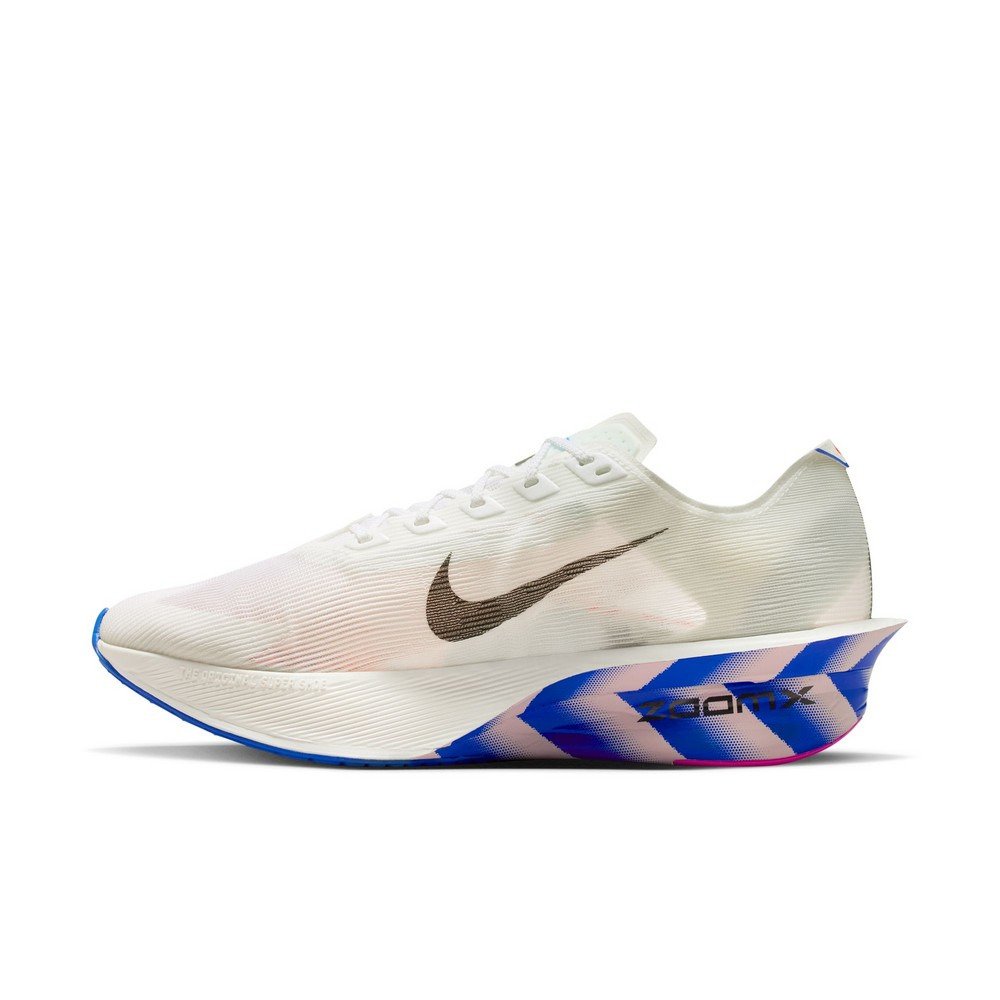 ナイキ（NIKE）（メンズ）ランニングシューズ トレーニングシューズ
