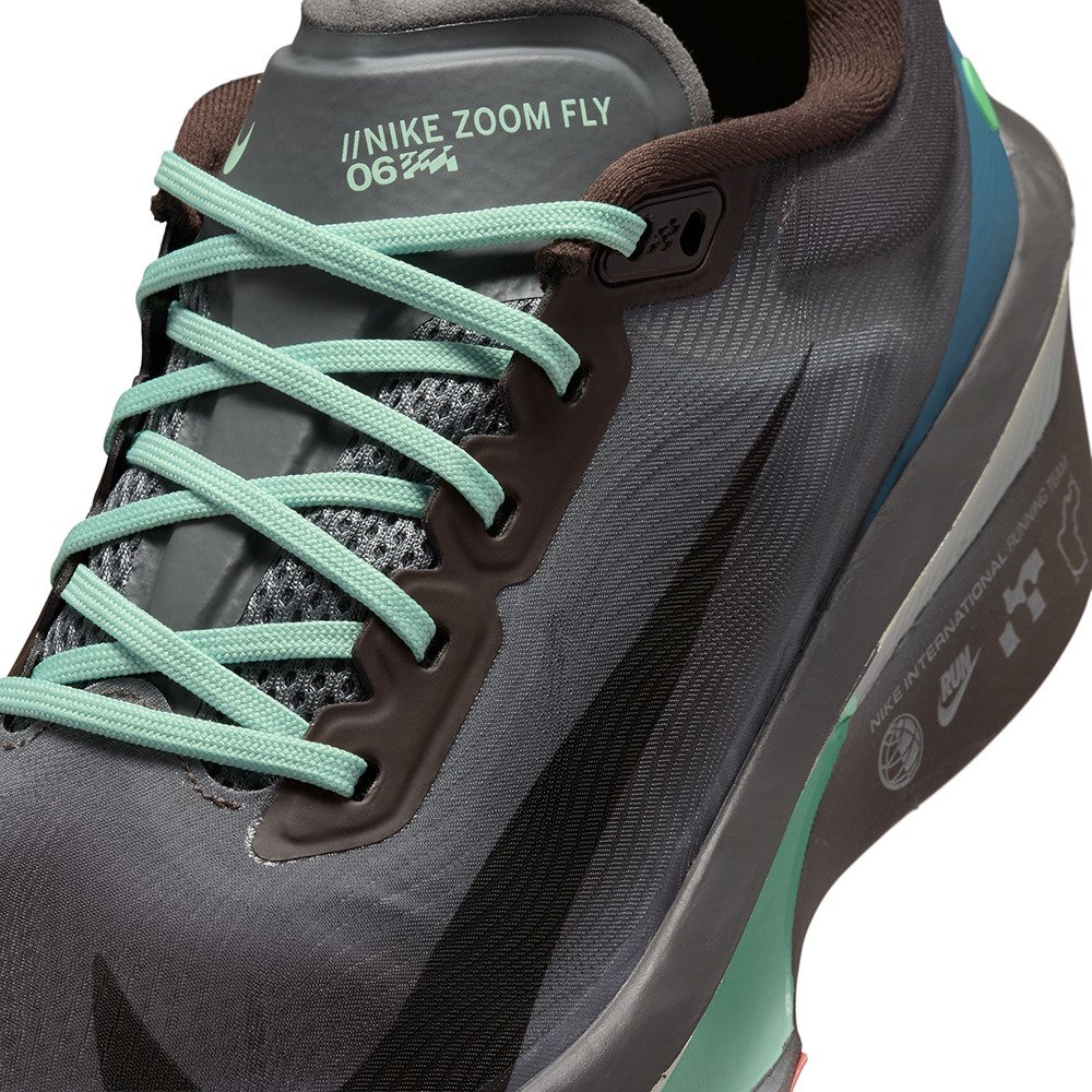 ナイキ（NIKE）（メンズ）ランニングシューズ トレーニングシューズ 部活 ズーム フライ 6 ブラウン IW2352-200 スポーツ シューズ
