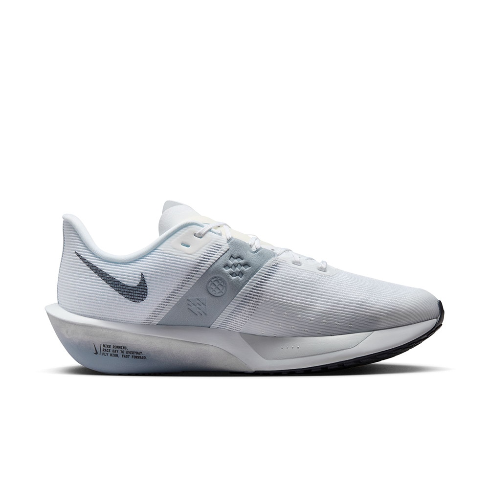 ナイキ（NIKE）（メンズ）ランニングシューズ トレーニングシューズ 部活 エア ズーム ライバルフライ 4 FV6040-102