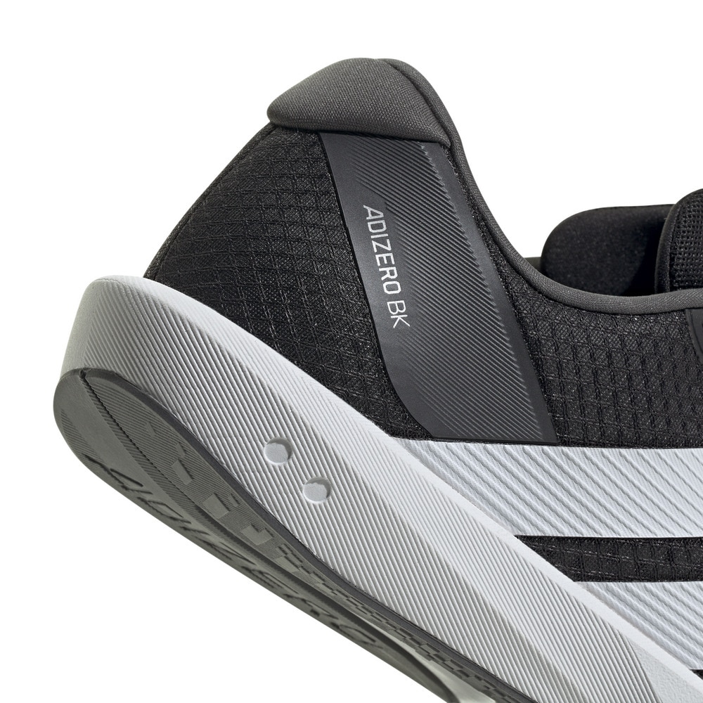 アディダス（adidas）（メンズ、レディース）ランニングシューズ トレーニングシューズ 部活 アディゼロ BK JP6528