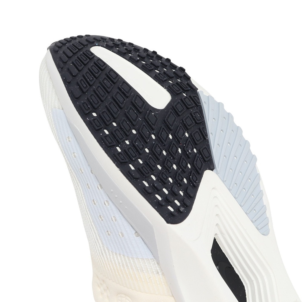 ナイキ（NIKE）（メンズ、レディース）ランニングシューズ