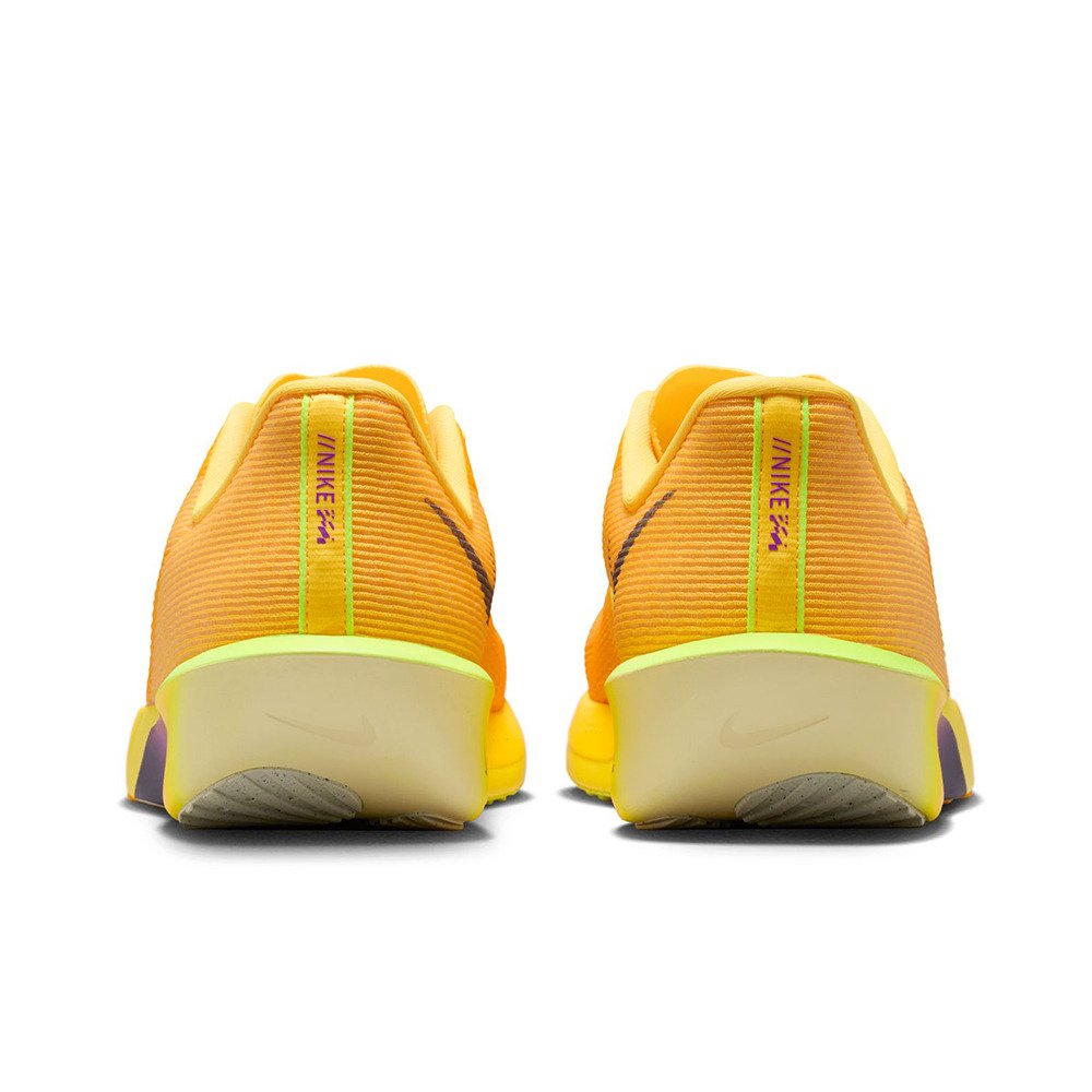 ナイキ（NIKE）（メンズ、レディース）ランニングシューズ トレーニングシューズ 部活 ズーム ライバル フライ 4 オレンジ FV6040-801 スポーツ シューズ