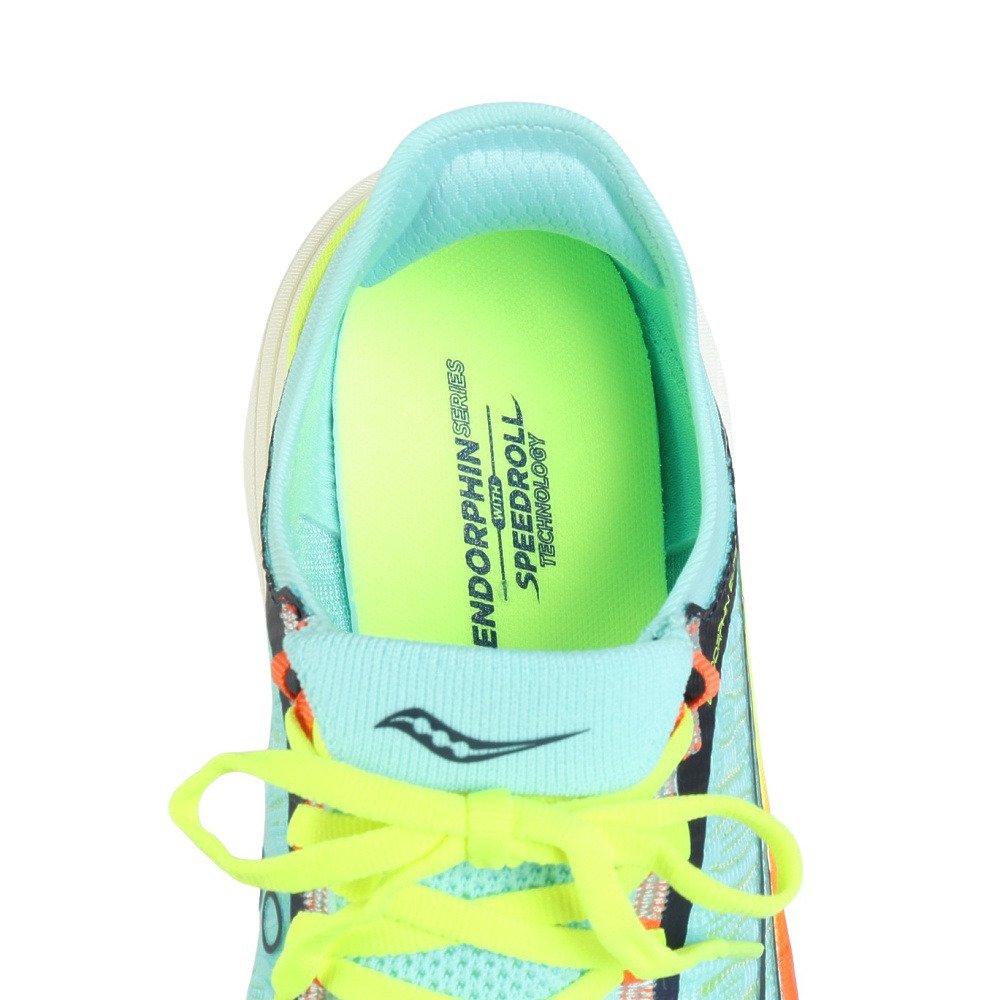サッカニー（SAUCONY）（メンズ、レディース）ランニングシューズ