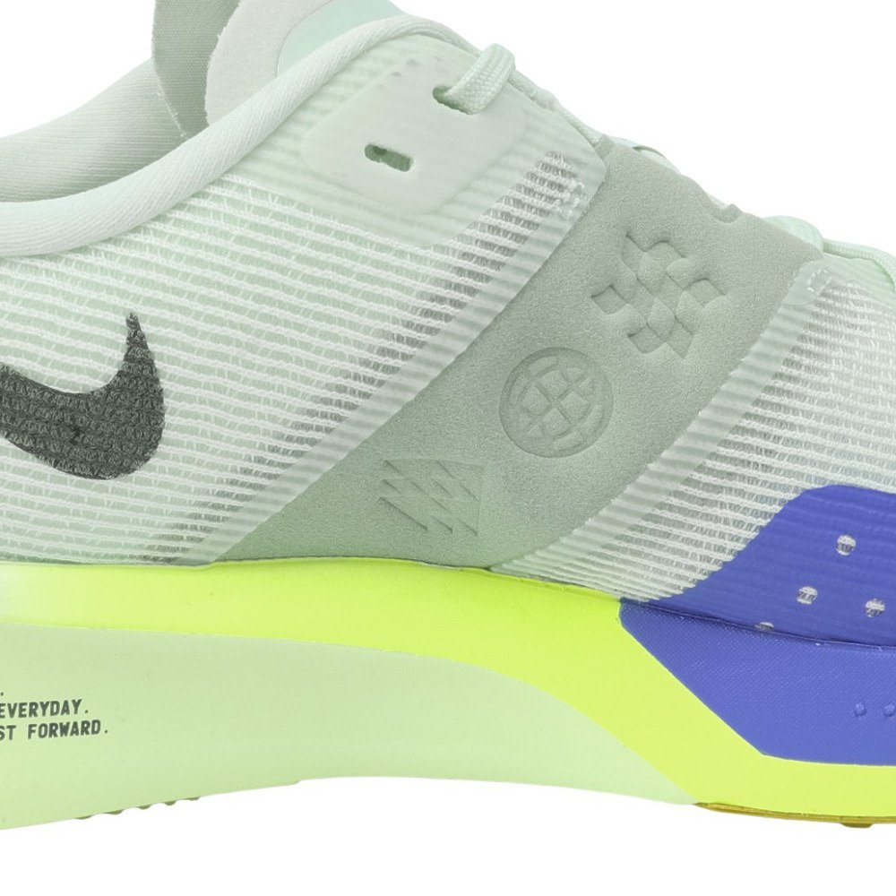 ナイキ（NIKE）（メンズ、レディース）ランニングシューズ トレーニングシューズ 部活 ズーム ライバル フライ 4 ミント FV6040-300 スポーツ シューズ