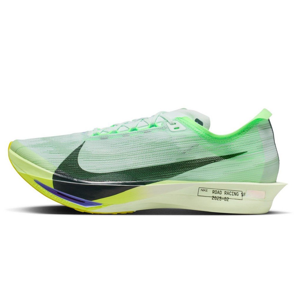 ナイキストリークフライ2新品27.5 ナイキ（NIKE）（メンズ、レディース）ランニングシューズ