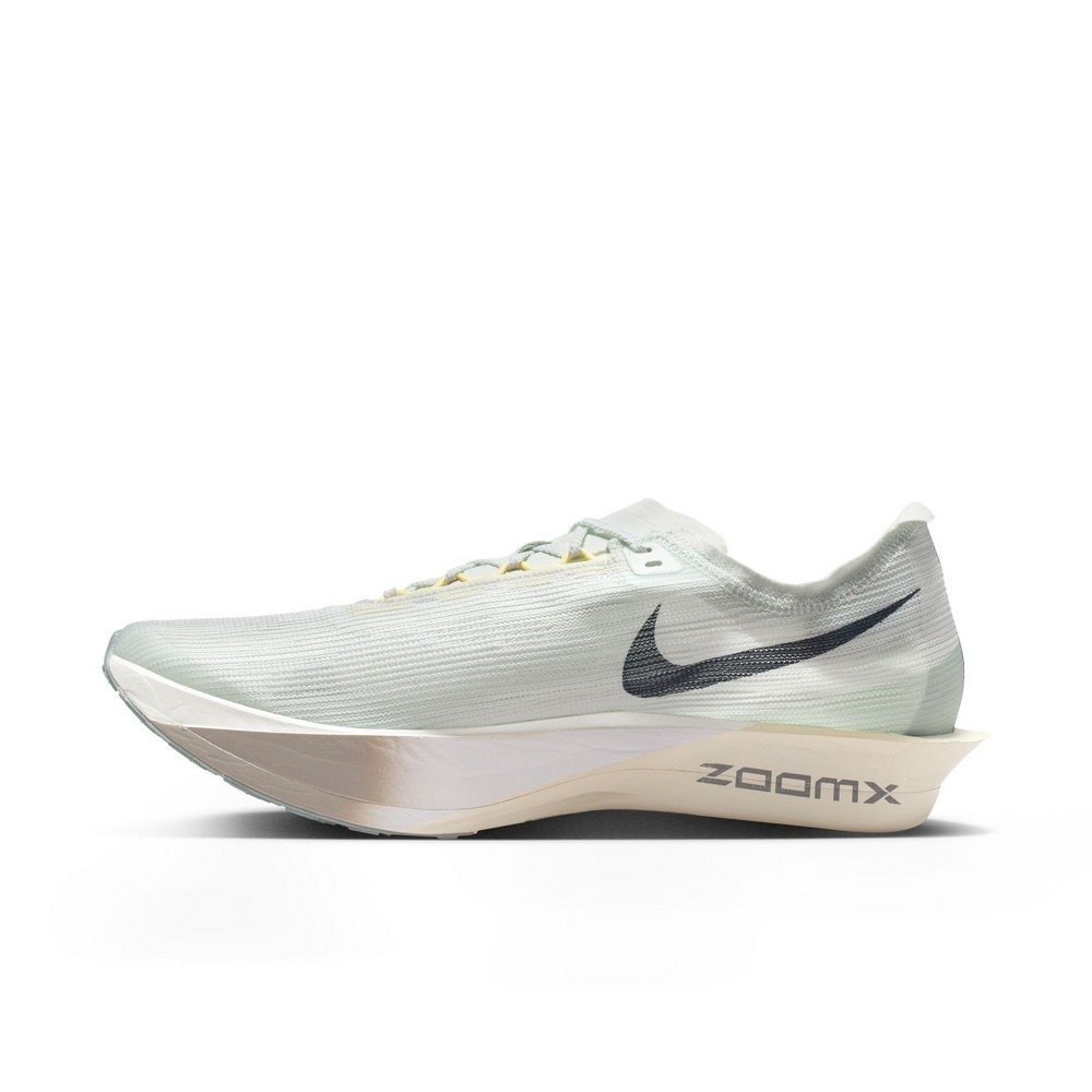 ナイキ（NIKE）（メンズ）ロード レーシングシューズ ストリークフライ