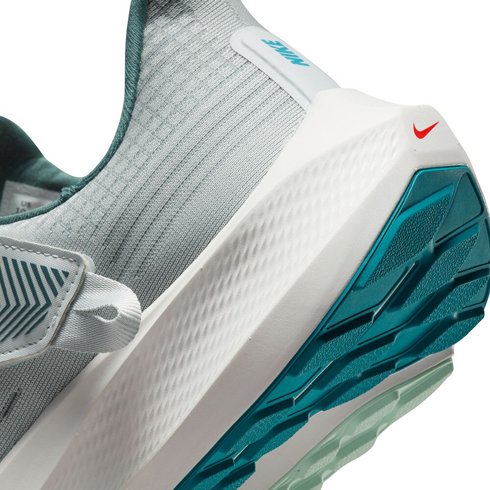 ナイキ（NIKE）（メンズ）エア ズーム ペガサス フライイーズ 39 DJ7381-002 ランニングシューズ ジョギング スポーツ スニーカー★★★